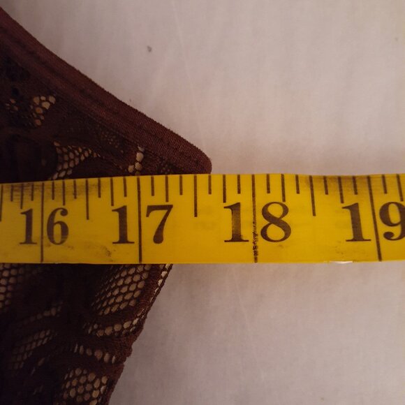 Karen Kane Lace Tank Top - Picture 10 of 13